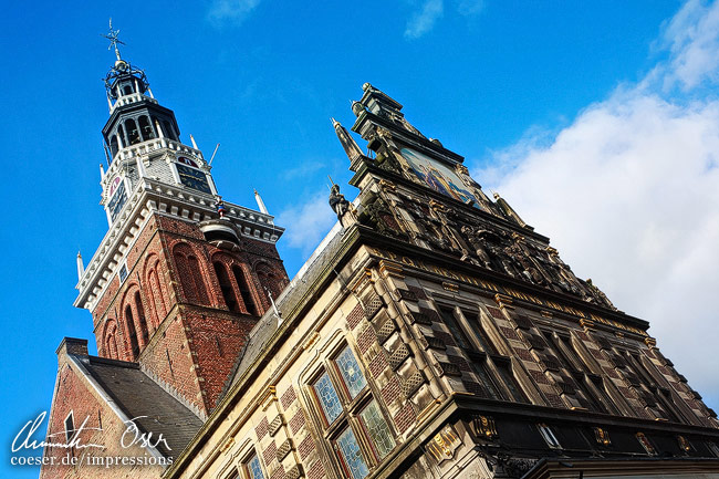 Im historischen Waag-Gebäude befindet sich das Käsemuseum in Alkmaar, Niederlande.