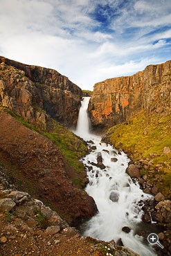 Wasserfall Fardagafoss in Island.