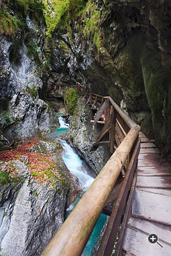 Wasser in der Wolfsklamm in Stans, &Ouml;sterreich.