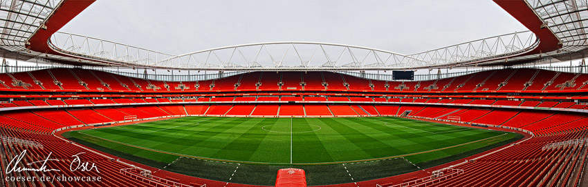 Panorama des Emirates-Stadions des FC Arsenal in London, England.