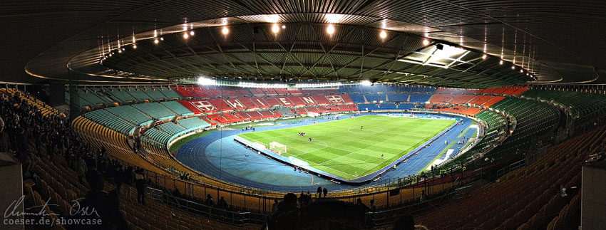Panorama des Ernst-Happel-Stadions in Wien, Österreich.