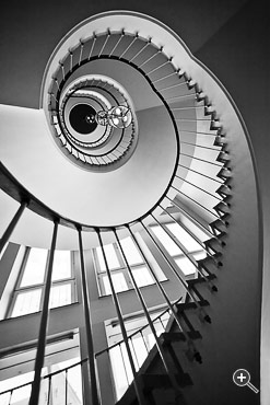 Treppenhaus (Stiegenhaus) in M&uuml;nchen, Deutschland.