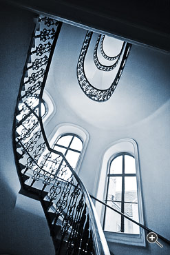 Treppenhaus (Stiegenhaus) in Wien, &Ouml;sterreich.