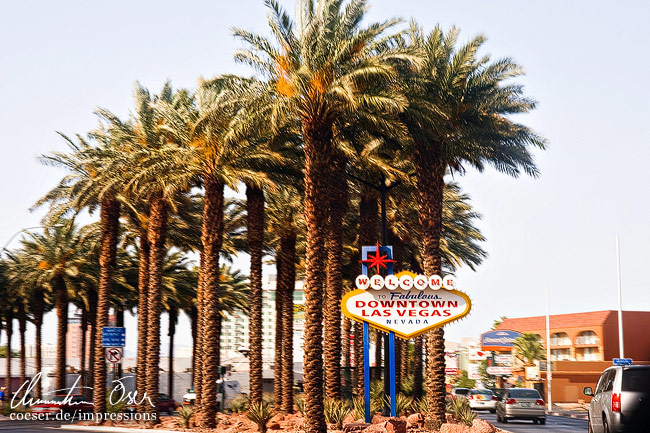 Das berühmte 'Welcome to fabulous Downtown Las Vegas'-Schild in Las Vegas, USA.