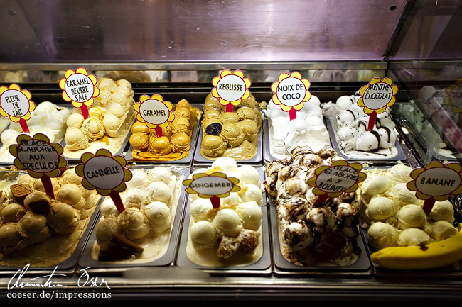 Jede Menge Eissorten in Nizza, Frankreich.
