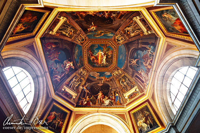 Deckengemälde im Sala delle Muse in den Vatikanischen Museen in Rom, Italien.